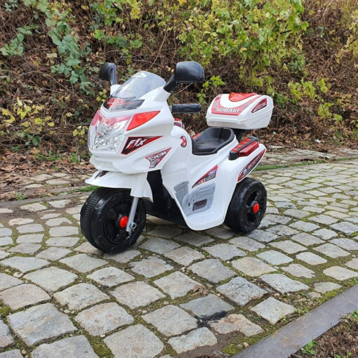 Deciji Motor na akumulator