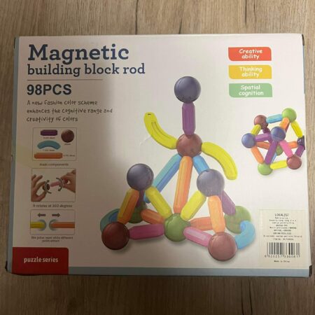 Magnetni set štapića i kugli 98 kom